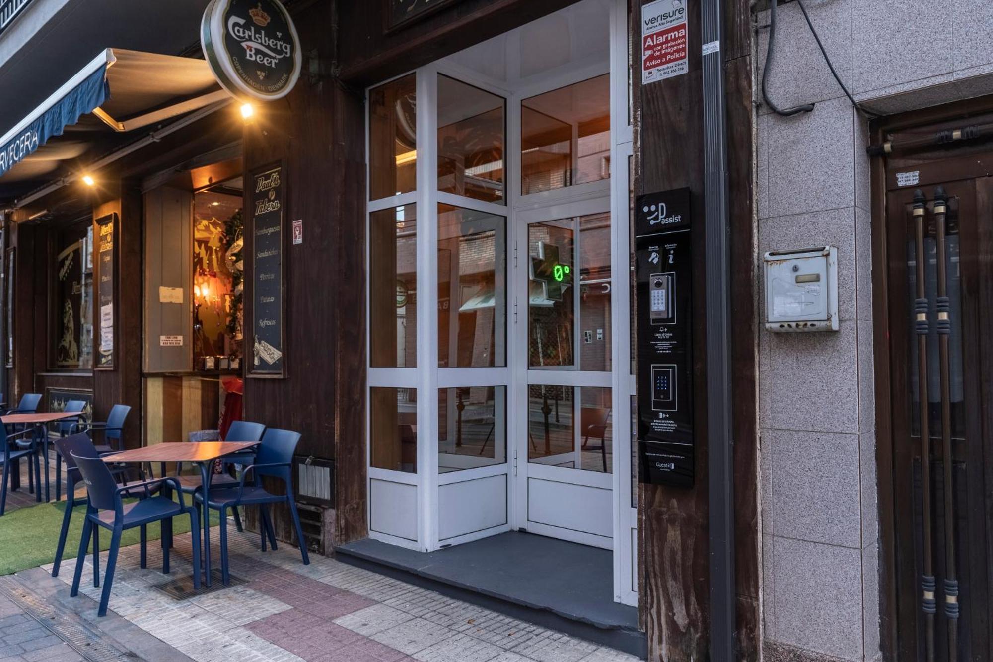 Hostal Julio Cesar ラ・ビルヘン・デル・カミーノ エクステリア 写真